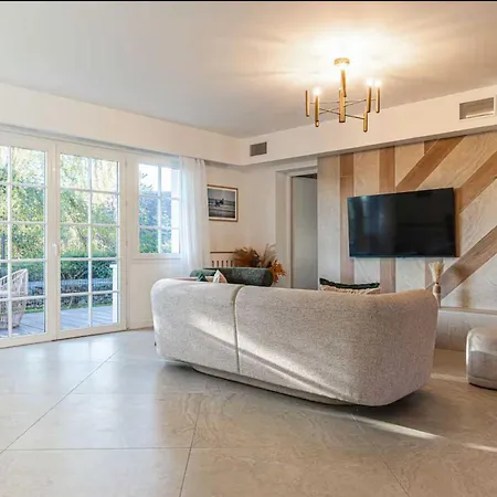 Apartment An Elegant Family Near Deauville